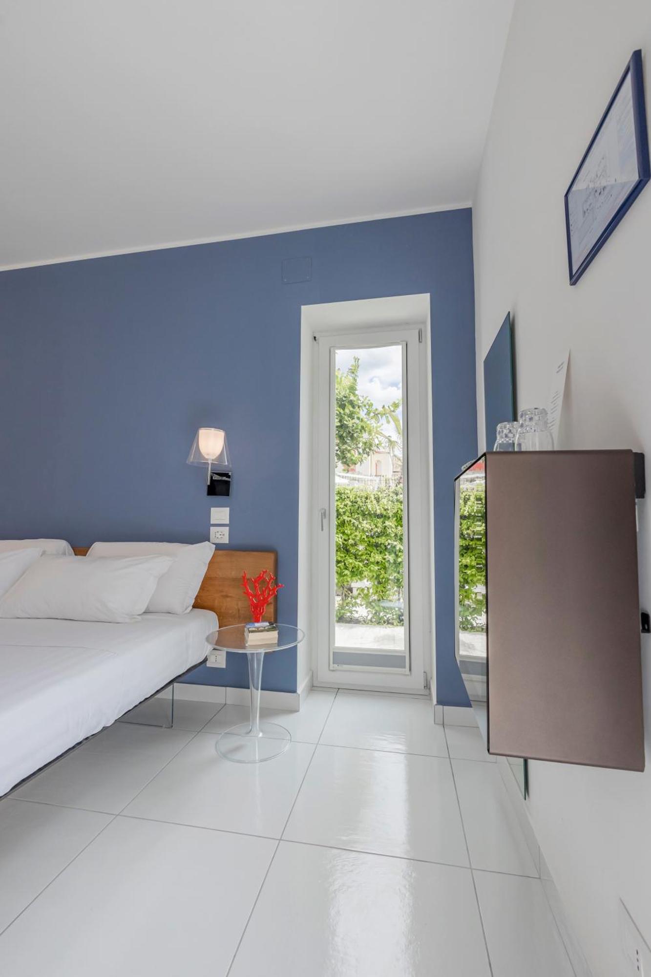 Aquamaris Design Suite & Spa Paestum Ngoại thất bức ảnh