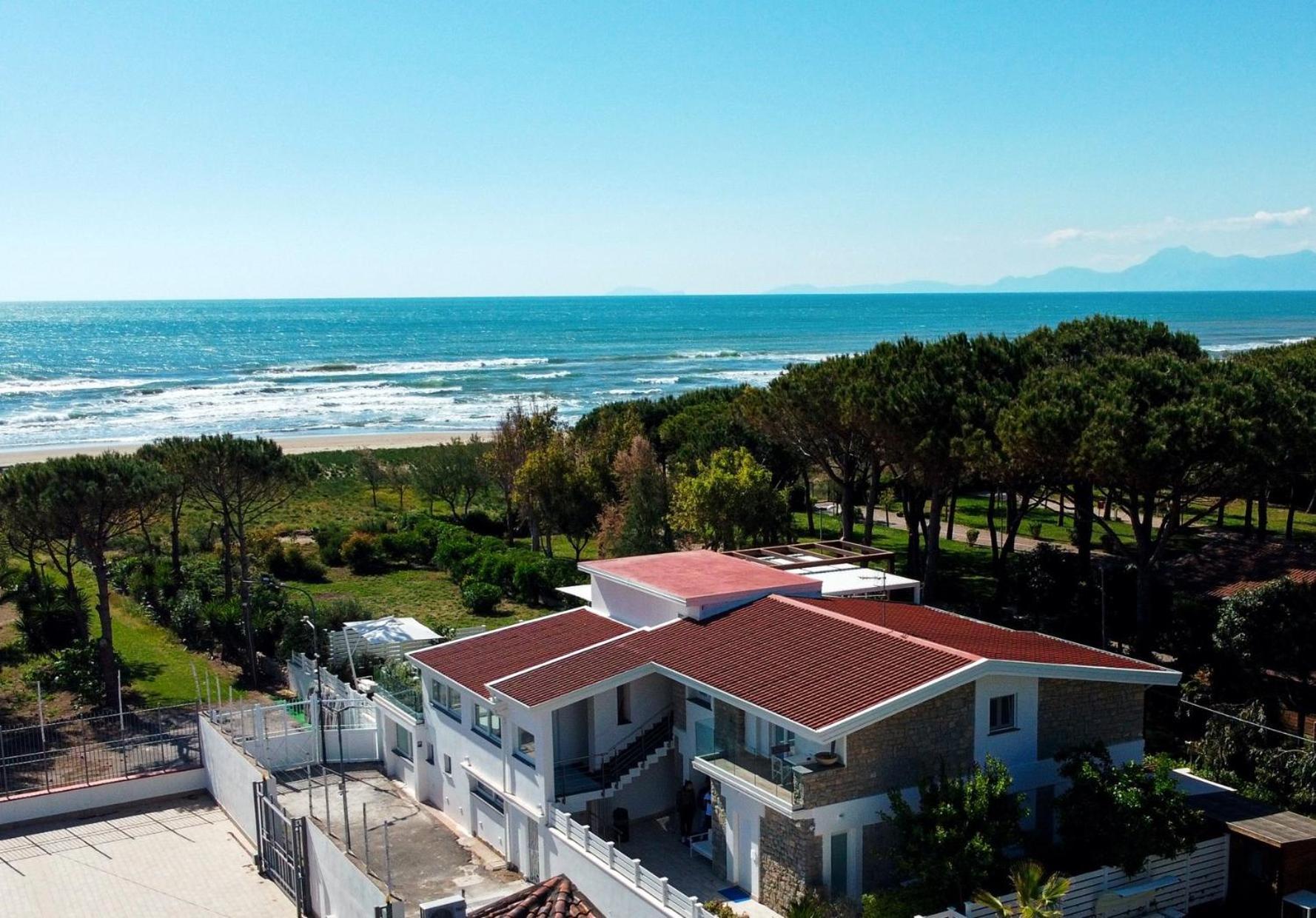 Aquamaris Design Suite & Spa Paestum Ngoại thất bức ảnh
