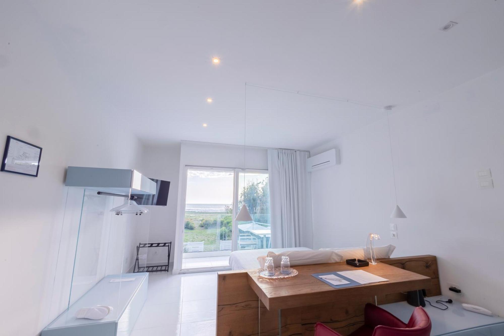 Aquamaris Design Suite & Spa Paestum Ngoại thất bức ảnh